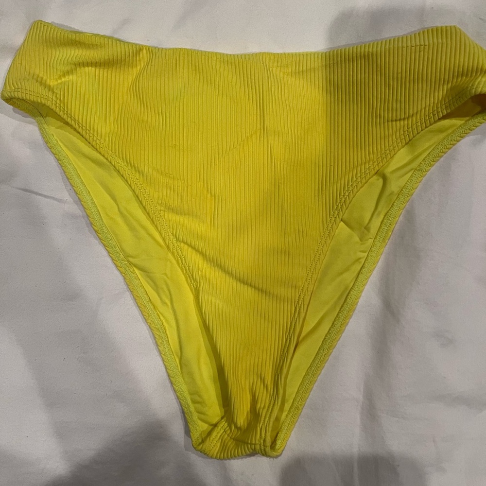 Frankie’s high waisted bikini bottom